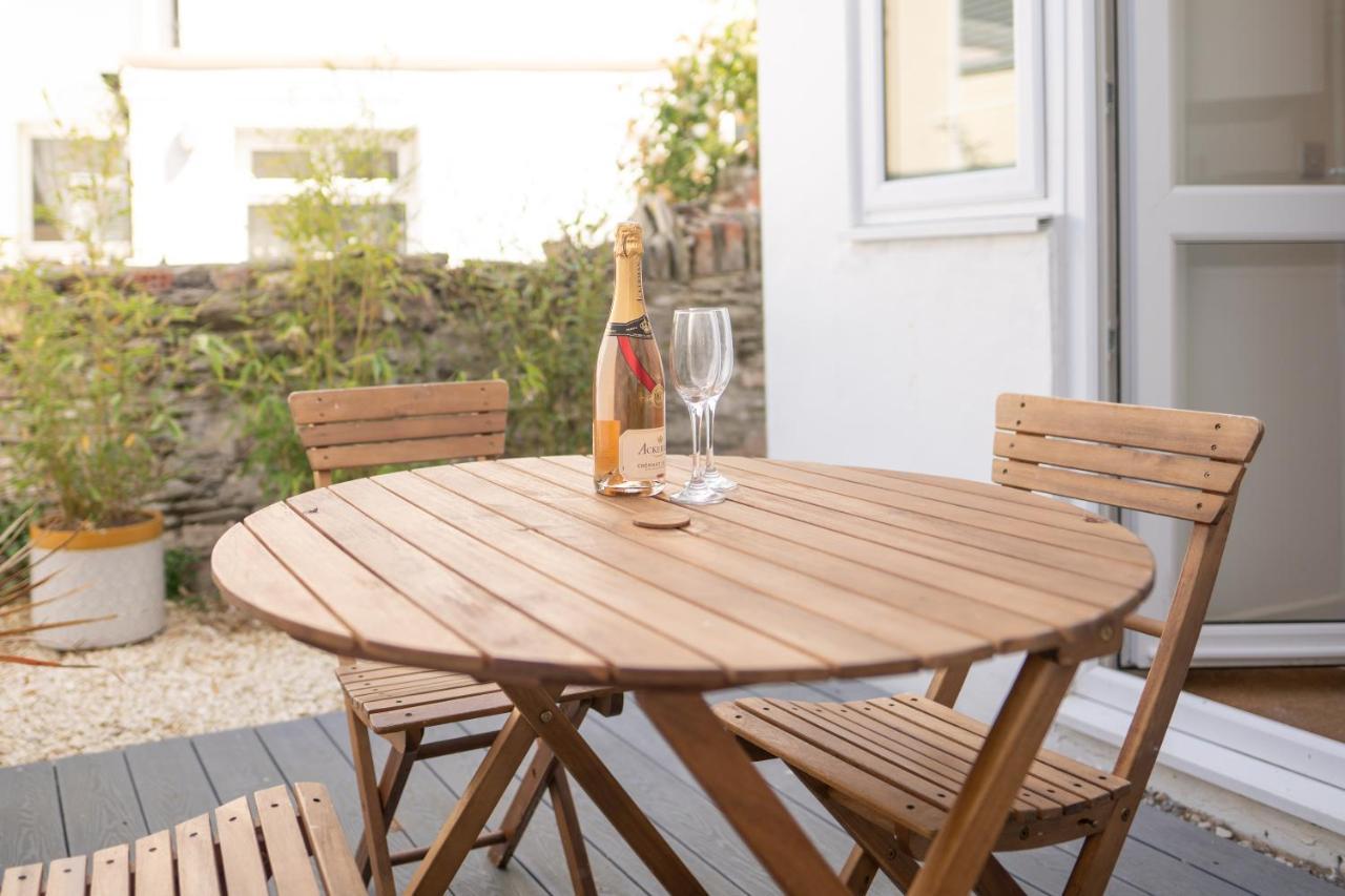 Highfield House - 1 Bed-Sleeps 2-Tjs20Hh Leilighet Ilfracombe Eksteriør bilde